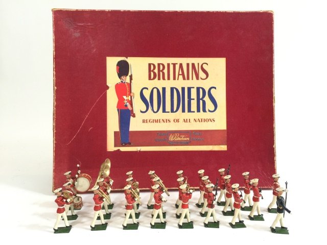 Britains Set #2112 US Marine Corps Band (1 of 1)