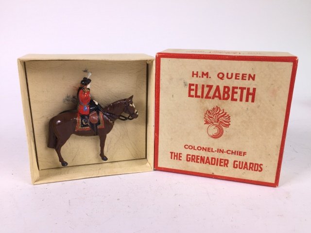 Britains Set #2065 H.M. Queen Elizabeth (1 of 1)