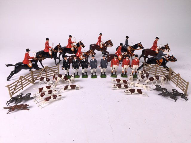 Britains Hunting Assortment (1 of 1)