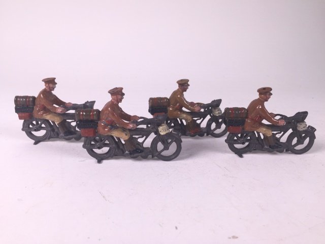 Britains Set #200 Motorcycle Dispatch Riders (1 of 1)