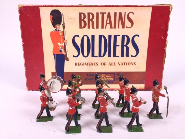 Britains Set #27 Band of the Line: Post War. In original ROAN box. 12 Pieces. Condition Figures Excellent. Condition Box Good; Missing edging.