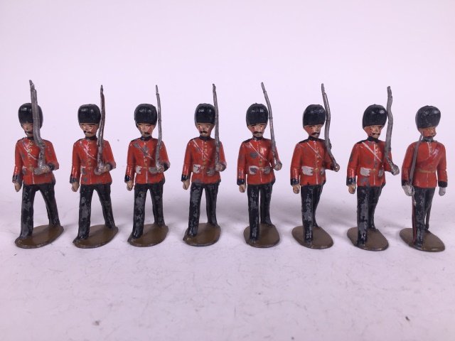 Heyde 60mm Guard Infantry: Hollowcast. 8 Pieces. Condition Very Good.
