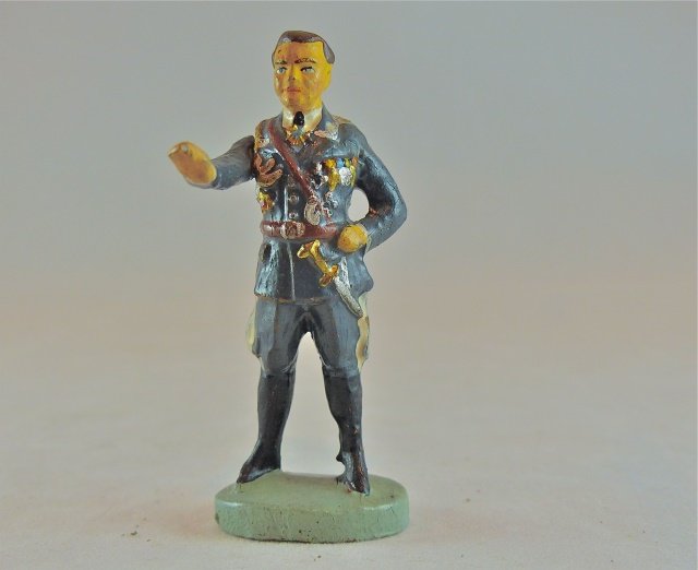 Elastolin Goering Early Luftwaffe uniform (1 of 1)