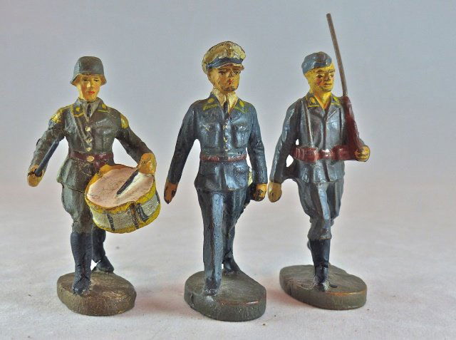 Elastolin 3 Luftwaffe Officer+Drummer+Rifle (1 of 1)