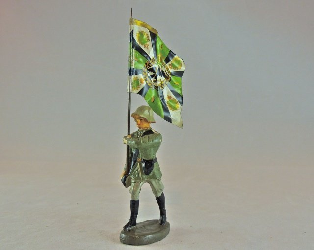 Elastolin German Soldier w/Traditional Flag (1 of 1)