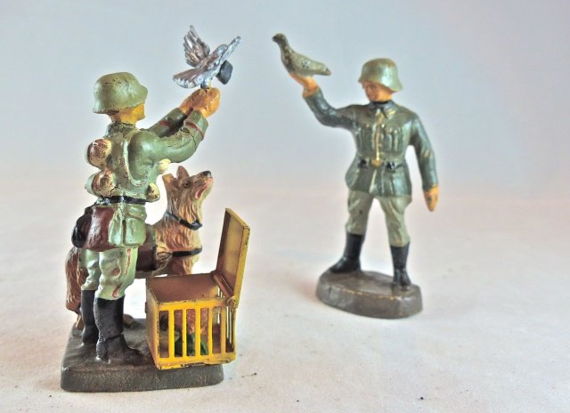 Elastolin/Kienel German Signal Corps w/Pigeons (1 of 1)