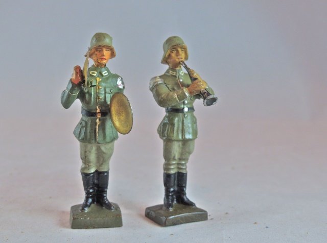 Scarce Lineol German Standing Cymbals & Clarinet (1 of 1)