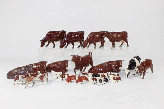 Britains Hollowcast Cow Assortment (1 of 1)