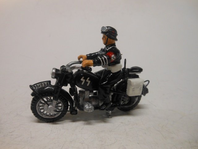 King and Country SS Motorcycle: One piece. Post War. Condition excellent.