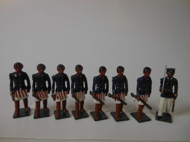 Nostalgia set #N147 George Augustus Frederick: Last crowned king of the Mosquite Indians, and his men. 8 pieces. Unboxed. Post War. Condition very good.