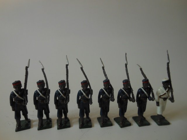 Nostalgia set #N202 Fanti Soldiers: Ashanti War, 1874. 8 pieces Unboxed. Post War. Condition very good.