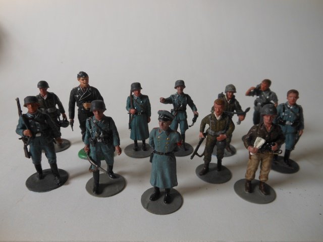 Alymer, German WWII assortment (1 of 1)