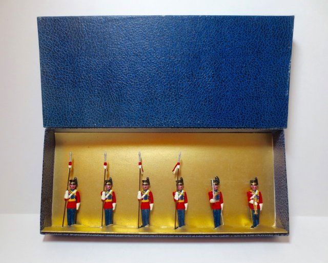 Blenheim Set #B19 16th Lancers (1 of 1)