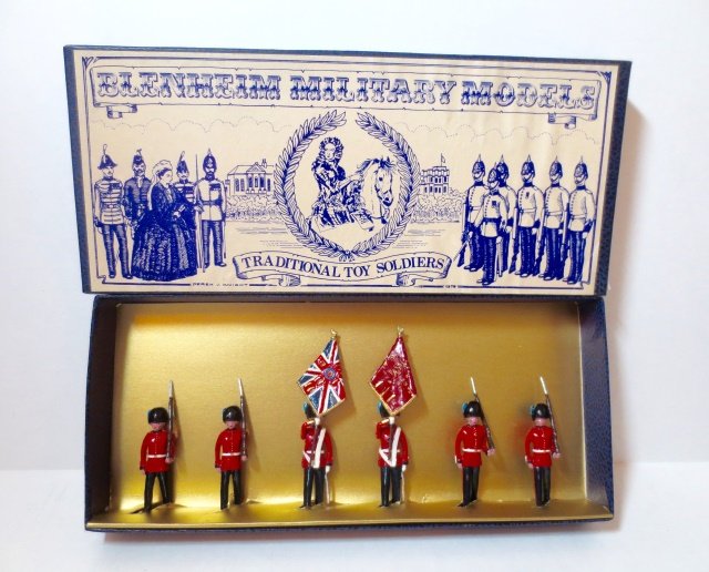 Blenheim Set #B34 Irish Guard Colors 1900 (1 of 1)