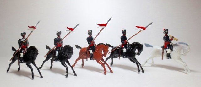 Britains Set #66 Duke of Connaught's Lancers: 5 pieces. Unboxed. Condition very good.