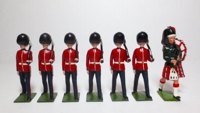 Britains From Set #82 Scots Guards Pioneers (1 of 1)