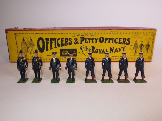 Britains Set #207 Officers and Petty Officers (1 of 1)