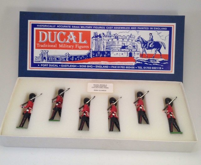 Ducal 77B Irish Guards W/Sergeant (1 of 1)