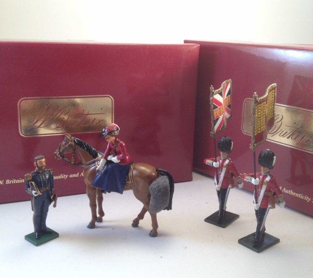 Britains 43071 & 48015 Presentation & Guards (1 of 1)