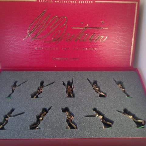 Britains 00261 City Imperial Volunteers: 10 Pieces Condition Excellent Box Very Good