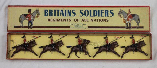 Britains Set #44 2nd Dragoon Guards (1 of 1)