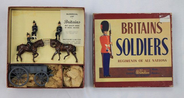 Britains Set #146 Royal Army Service Wagon (1 of 1)