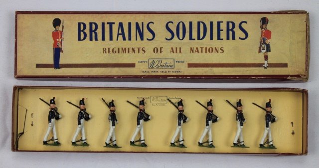 Britains Set #221 Uruguayan Military Cadets: Uruguayan Military School Cadets. Post War 1948-52. 8 pieces. Condition: figures mint tied-in-box, Box excellent.