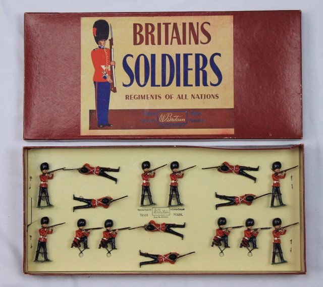 Britains Set #1327 Grenadier Guards Display (1 of 1)