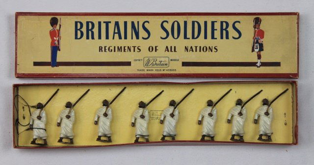 Britains Set #1425 Abyssinian Tribesmen (1 of 1)