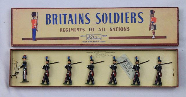 Britains Set #1437 Carabinieri (1 of 1)