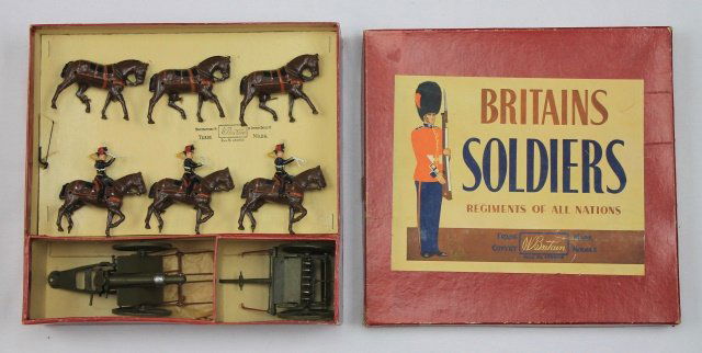 Britains Set #2077 Royal Horse Artillery (1 of 1)