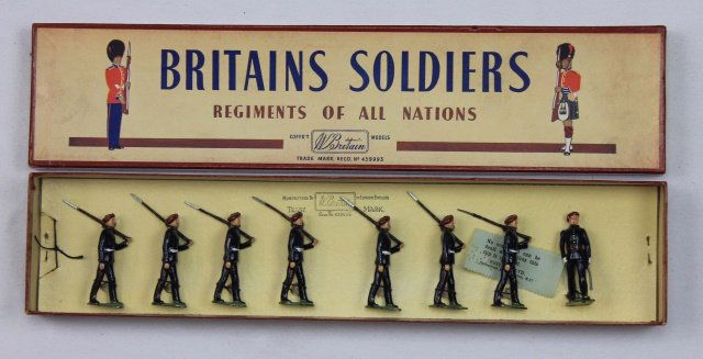 Britains Set #2092 Parachute Regiment (1 of 1)