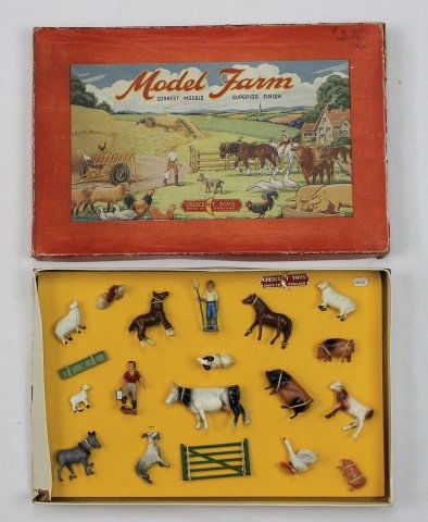 Crescent Set #2402 Farm Display (1 of 1)