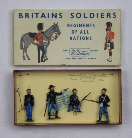 Britains Half Set #2142 Union Infantry (1 of 1)