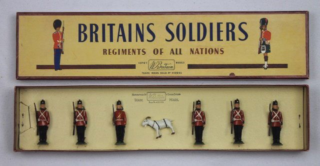 Britains Set #2148 Fort Henry Guards (1 of 1)