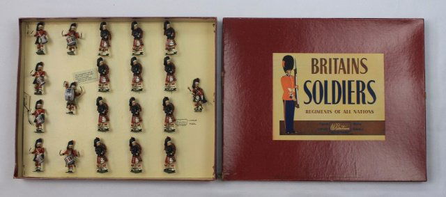 Britains Set #9435 Black Watch Band (1 of 2)