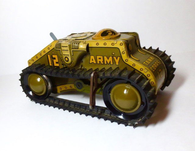 Marx Tank Army Corps 12 Wind-up Tin Toy (1 of 1)