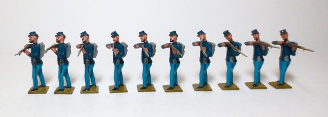 Mignot ACW Union Army Standing Firing (1 of 1)