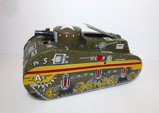 Marx Wind-Up #5A Tank (1 of 1)