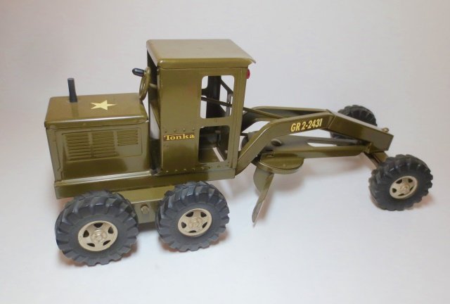Tonka Army Earth Spreader: 16 1/2" long. Unboxed. Good condition with some scratches on hood. **Extra $25 shipping charge due to large lot size**