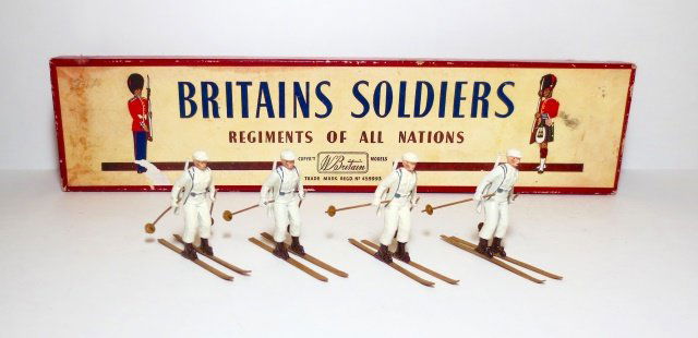 Britains Ski Troops Set #2017 (1 of 1)