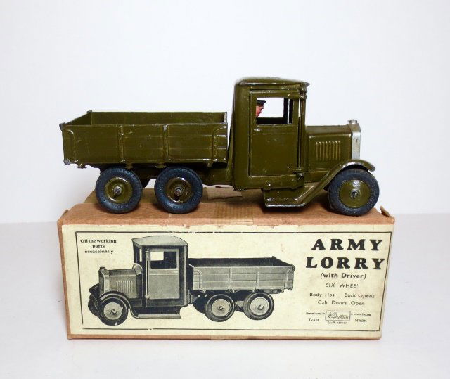Britains Army Lorry With Driver #1335 (1 of 1)