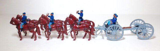 Britains Union Artillery Service Wagon (1 of 1)