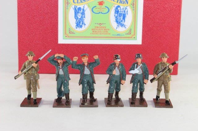Trophy GW10 WWI German Prisoners (1 of 1)