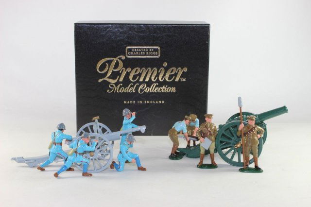 Premier Charles Biggs #9811 #9812 Artillery Team (1 of 1)