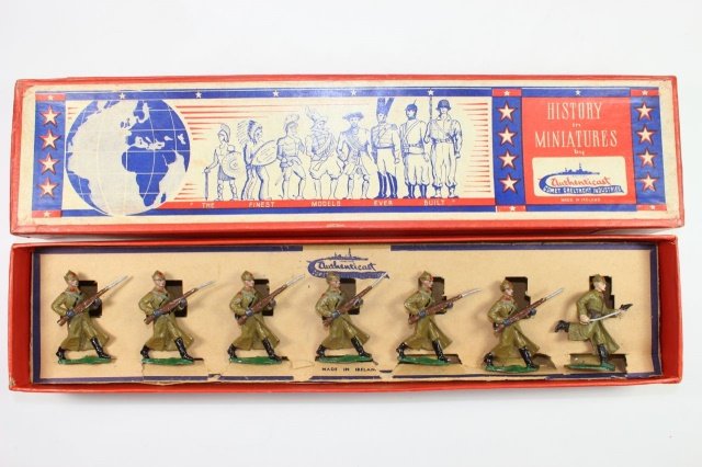 Comet Authenticast #160 Russian Infantry (1 of 1)