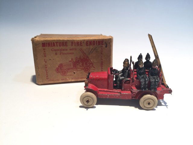 Johillco British Miniature Fire Engine (1 of 1)