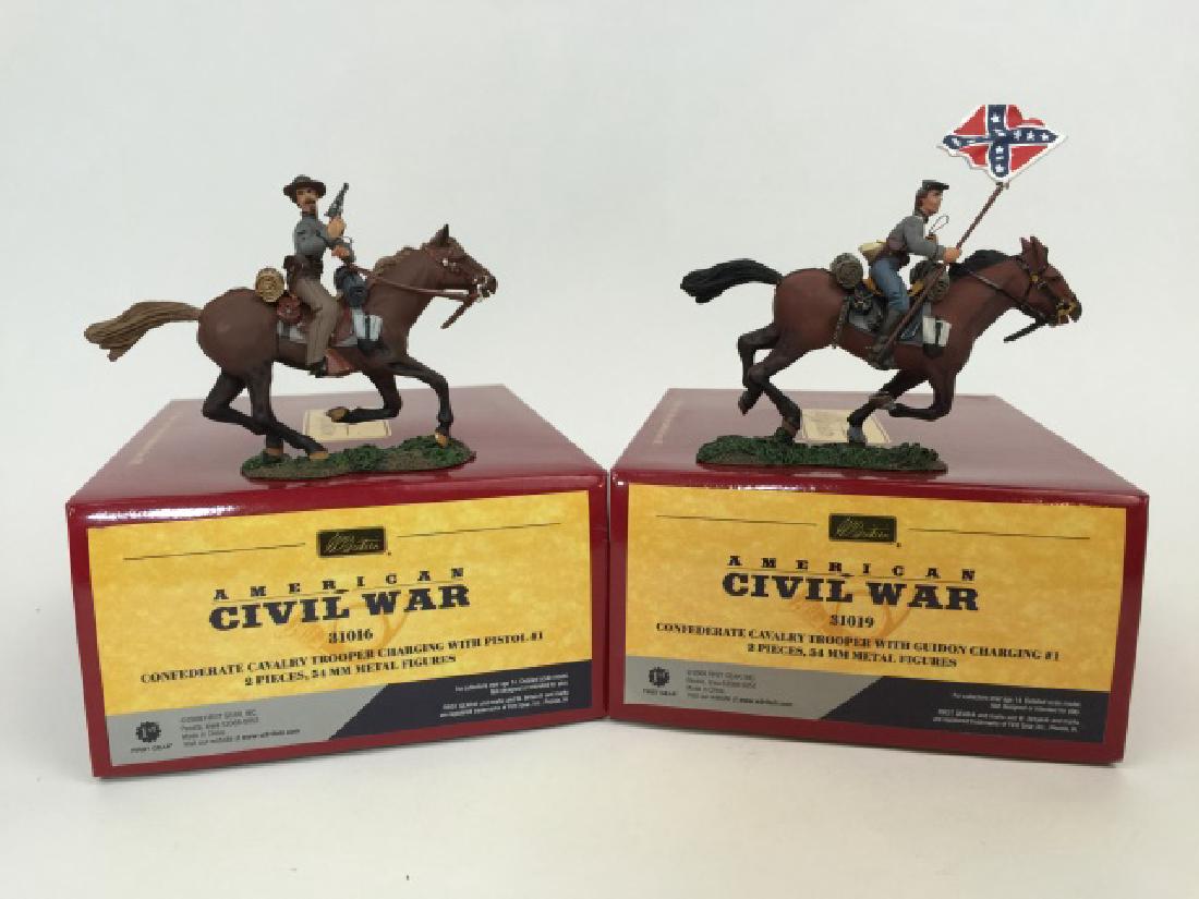 W Britain Set #31016 & #31019 Confederate: Includes Set #31016 Confederate Cavalry Trooper Charging with Pistol #1 and Set #31019 Confederate Cavalry Trooper with Guidon Charging Set #1. 54mm Figures. 2 pieces. Condition figures good; Flag bro