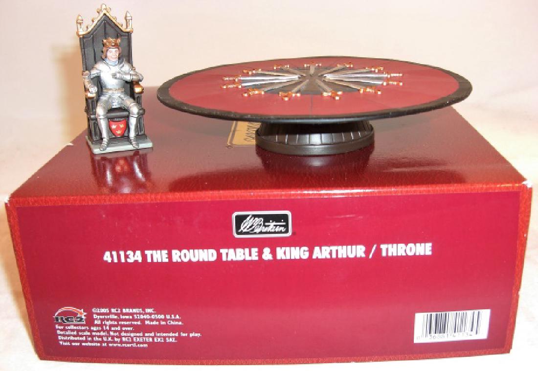 Britains Medieval Round Table & King Arthur (1 of 1)