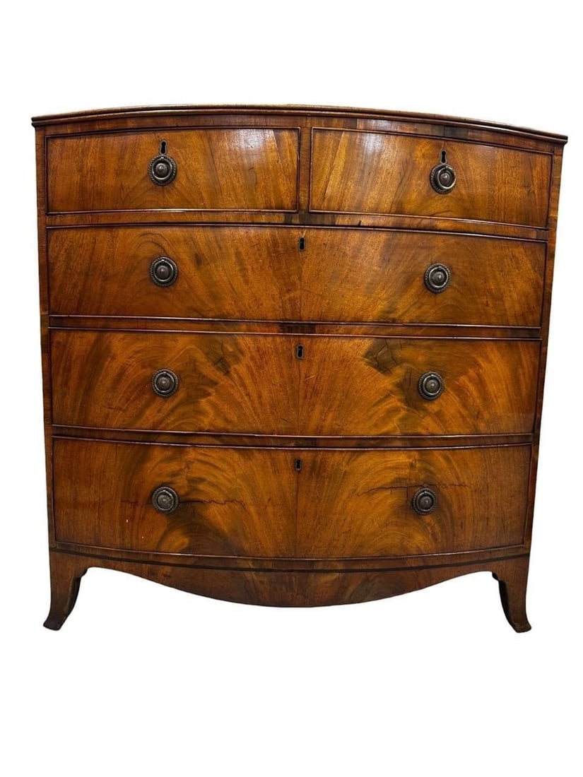 Early 19th c. Georgian Bow Front Mahogany Chest (1 of 6)